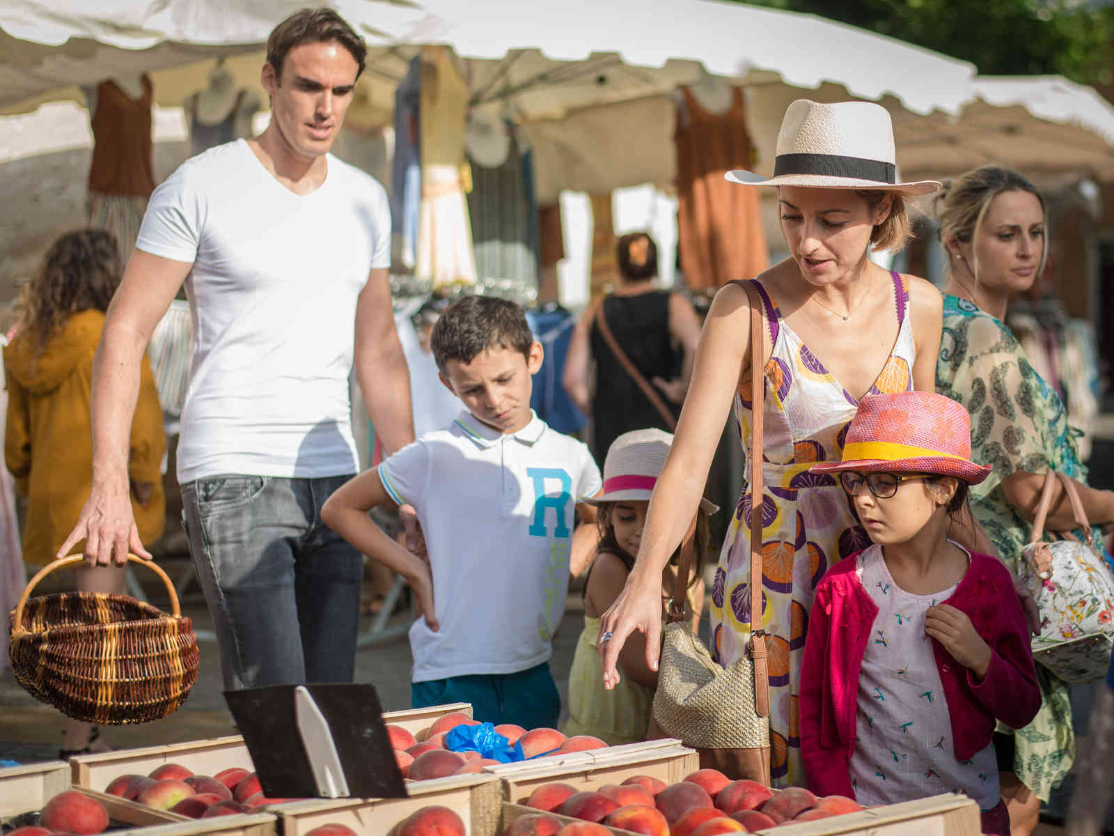 Marché Castelmoron